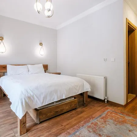 Hotel Bagdat *